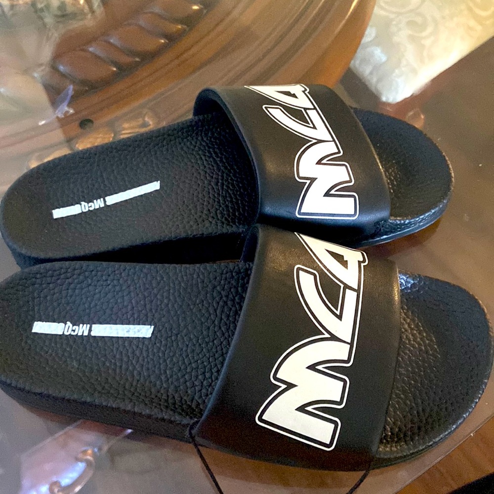MCQ Alexander McQeen Logo Flip Flop